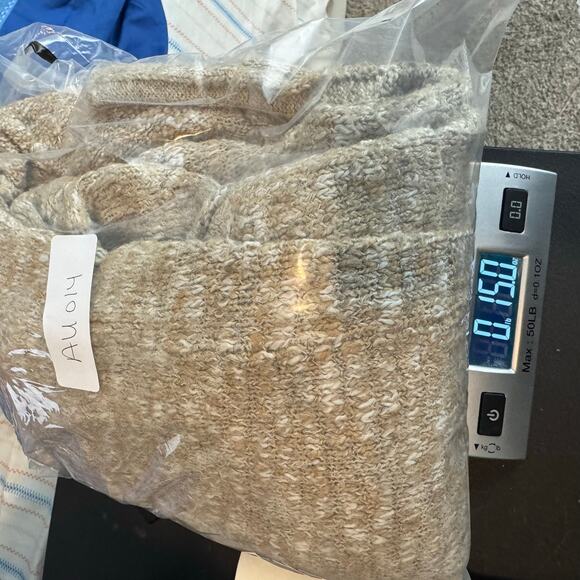 BKE Women’s Beige Marled Knit Hooded Cardigan Sweater Button Front Pockets - Picture 7 of 7